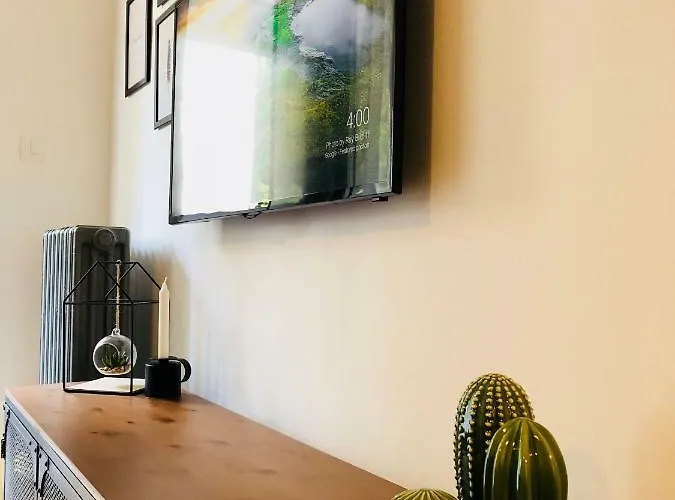 Right Place****cozy And Completely New * Split